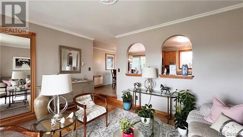 260 Acadie, Beresford, NB - Indoor Photo Showing Living Room