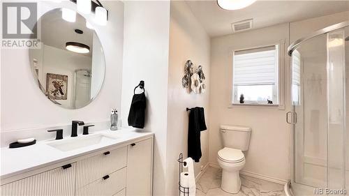 260 Acadie, Beresford, NB - Indoor Photo Showing Bathroom