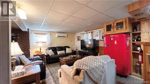 260 Acadie, Beresford, NB - Indoor