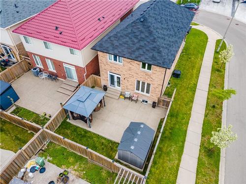 141 Chartwell Circle, Hamilton, ON - Outdoor