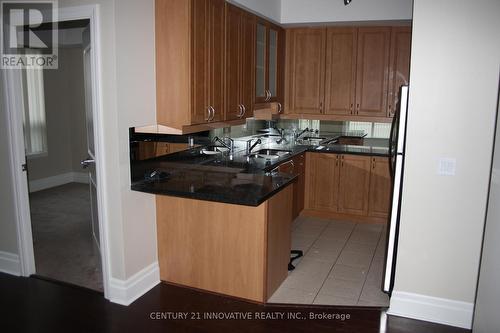 304 - 1 Upper Duke Crescent, Markham, ON - Indoor Photo Showing Kitchen With Double Sink