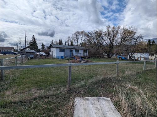 4753 Burns Avenue, Canal Flats, BC - Outdoor