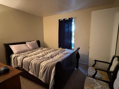 Dwelling - 18  - 20 Rue Principale N., Notre-Dame-Du-Nord, QC - Indoor Photo Showing Bedroom