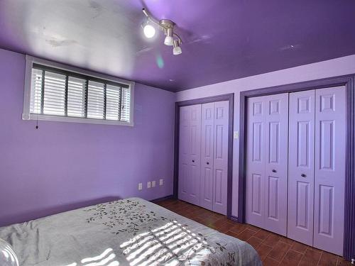 Master bedroom - 475 Rue Armand-Dumas, Malartic, QC - Indoor Photo Showing Bedroom