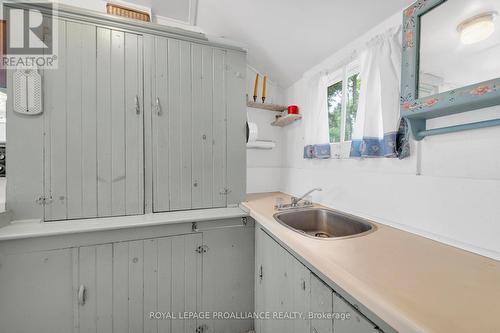89B Rush Lane, Tweed, ON - Indoor Photo Showing Kitchen
