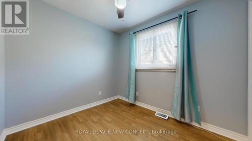 8323 Mundare Crescent, Niagara Falls, ON - Indoor Photo Showing Other Room