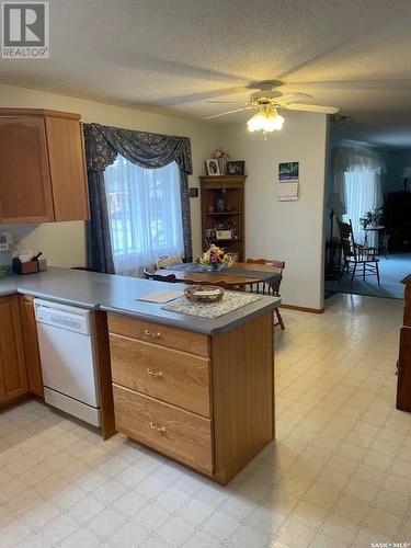 203 3Rd Avenue W, Canora, SK - Indoor Photo Showing Kitchen