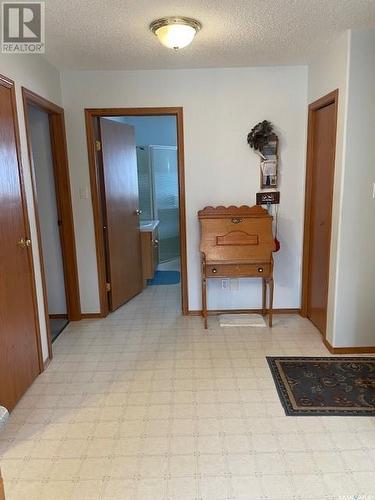 203 3Rd Avenue W, Canora, SK - Indoor Photo Showing Other Room