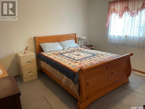 203 3Rd Avenue W, Canora, SK - Indoor Photo Showing Bedroom