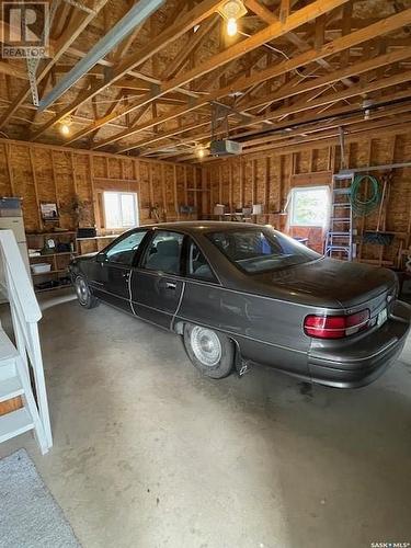 203 3Rd Avenue W, Canora, SK - Indoor Photo Showing Garage