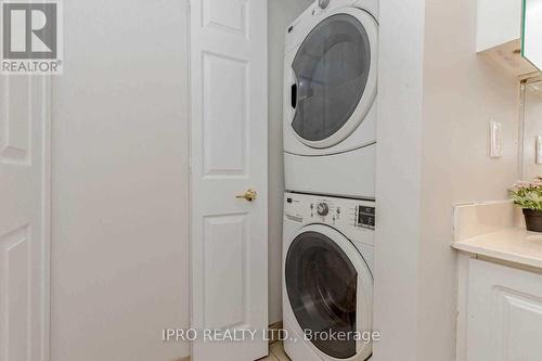 1207 - 55 Strathaven Drive, Mississauga, ON - Indoor Photo Showing Laundry Room