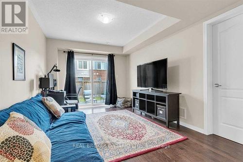 6 Colonel Frank Ching Crescent, Brampton, ON - Indoor Photo Showing Living Room