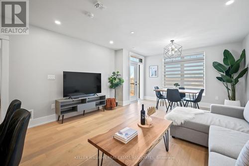 301 - 17 Cleave Avenue, Prince Edward County, ON - Indoor Photo Showing Living Room