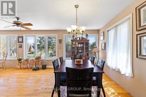 22 Wickens Street, Quinte West, ON - Indoor Photo Showing Dining Room