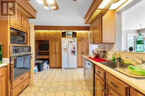 22 Wickens Street, Quinte West, ON - Indoor Photo Showing Kitchen
