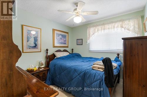 22 Wickens Street, Quinte West, ON - Indoor Photo Showing Bedroom