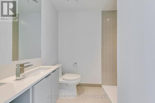6010 - 3883 Quartz Road, Mississauga, ON - Indoor Photo Showing Bathroom