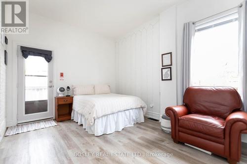 108 Seaton Street, Toronto, ON - Indoor Photo Showing Bedroom