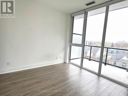 425 - 1 Belsize Drive, Toronto, ON -  Photo Showing Other Room