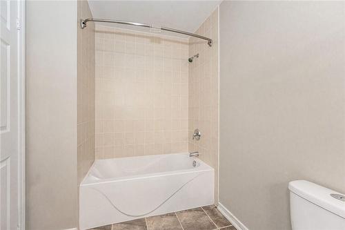 4756 Deforest Crescent, Burlington, ON - Indoor Photo Showing Bathroom