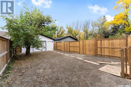 1109 9Th Street E, Saskatoon, SK - Outdoor