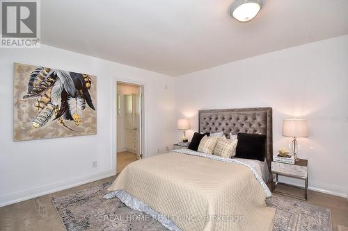 51 Gladman Avenue, Newmarket, ON - Indoor Photo Showing Bedroom
