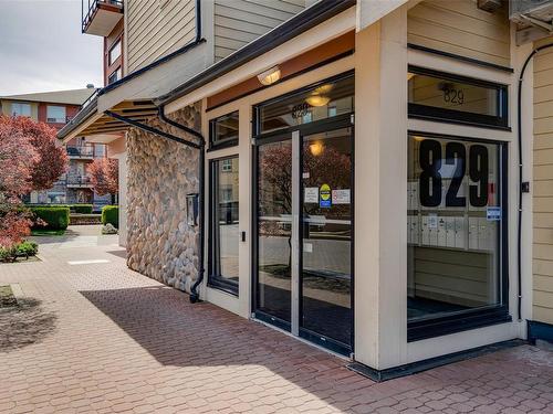303-829 Goldstream Ave, Langford, BC - Outdoor With Exterior