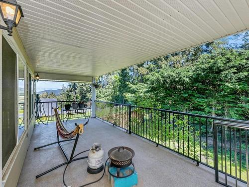 6261 Algonkin Pl, Duncan, BC - Outdoor With Deck Patio Veranda With Exterior