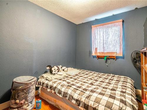 964 Loch Glen Pl, Langford, BC - Indoor Photo Showing Bedroom