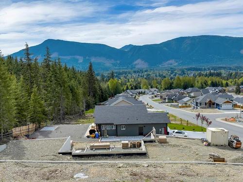549 Mountain View Dr, Lake Cowichan, BC - Outdoor With View