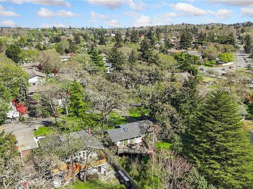 4020 Cumberland Rd, Saanich, BC - Outdoor With View