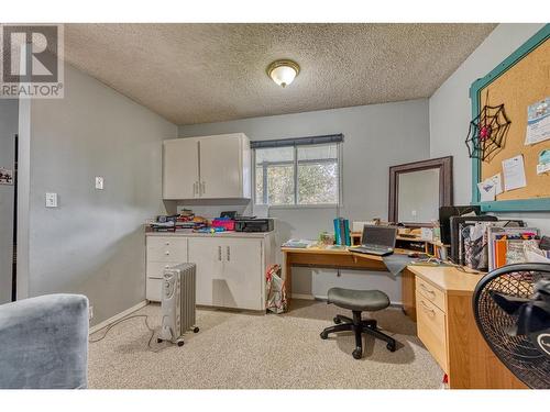 396 Whitevale Road, Lumby, BC - Indoor Photo Showing Office