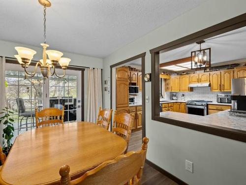 2299 Cleasby Street, Merritt, BC - Indoor Photo Showing Dining Room