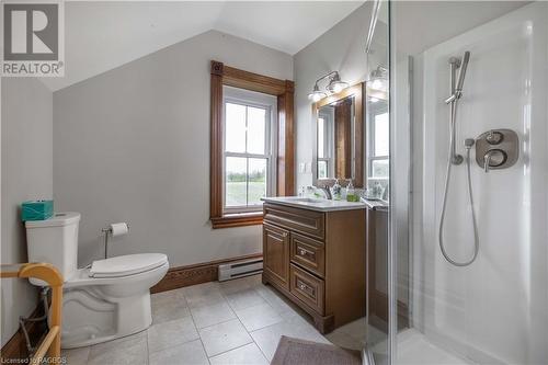 563158 Glenelg Holland Townline, West Grey, ON - Indoor Photo Showing Bathroom