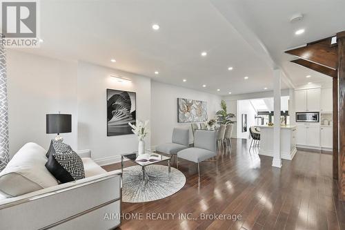 348 Roselawn Avenue, Toronto, ON - Indoor Photo Showing Living Room