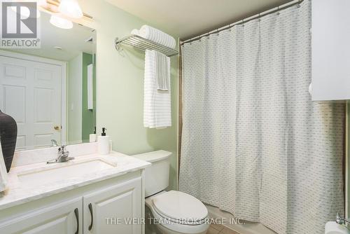 104 - 207 Wellesley Street E, Toronto, ON - Indoor Photo Showing Bathroom