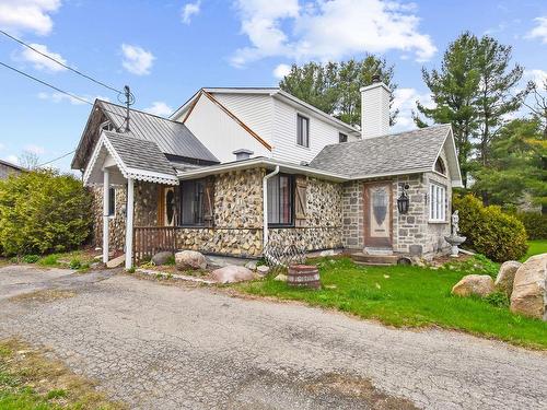 Exterior entrance - 1780Z Ch. De La Côte-Georges, Mascouche, QC 