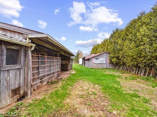 Stable - 1780Z Ch. De La Côte-Georges, Mascouche, QC 