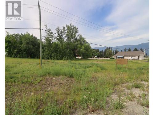 2050 10 Avenue Ne, Salmon Arm, BC 