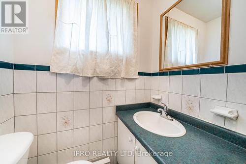 5538 Rice Lake Scenic Drive, Hamilton Township, ON - Indoor Photo Showing Bathroom