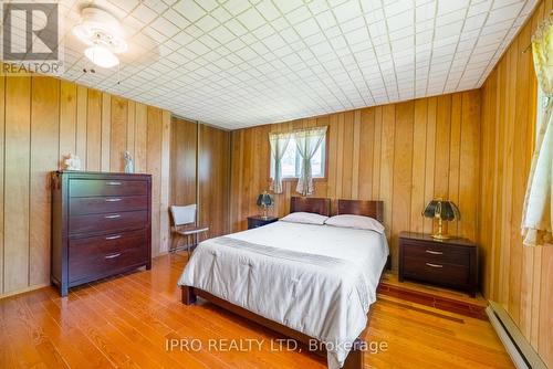 5538 Rice Lake Scenic Drive, Hamilton Township, ON - Indoor Photo Showing Bedroom
