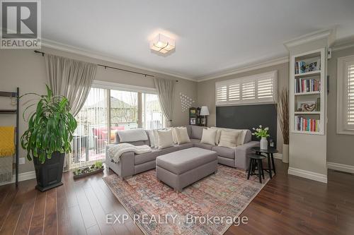 72 - 1850 Beaverbrook Avenue, London, ON - Indoor Photo Showing Living Room