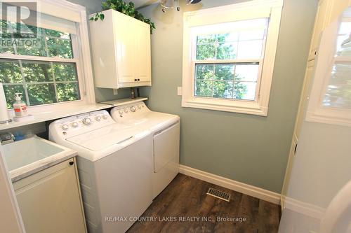19 Hillcrest Avenue, Kawartha Lakes, ON - Indoor Photo Showing Laundry Room