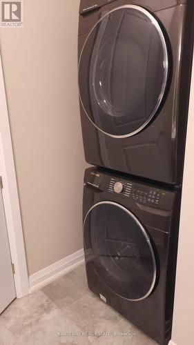 2 - 8974 Willoughby Drive, Niagara Falls, ON - Indoor Photo Showing Laundry Room