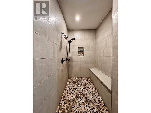 282 Loganberry Avenue, Kitimat, BC - Indoor Photo Showing Bathroom