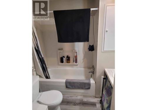 6960 Langer Crescent, Prince George, BC - Indoor Photo Showing Bathroom