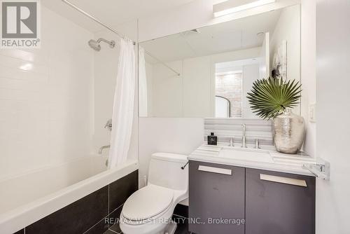 202 - 57 St Joseph Street, Toronto, ON - Indoor Photo Showing Bathroom