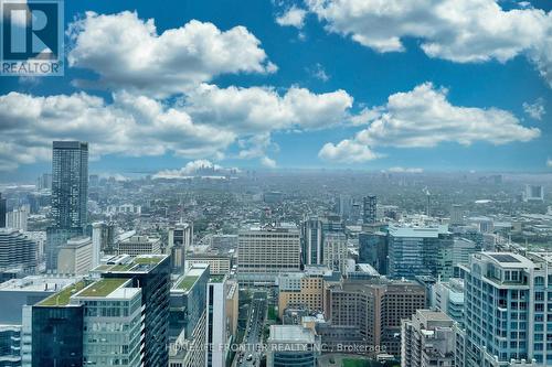 5609 - 386 Yonge Street, Toronto (Bay Street Corridor), ON - Outdoor With View