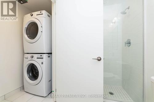 622A - 8119 Birchmount Road, Markham, ON - Indoor Photo Showing Laundry Room
