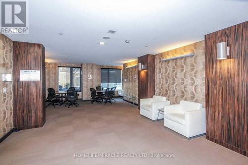 111 - 325 South Park Road, Markham, ON - Indoor